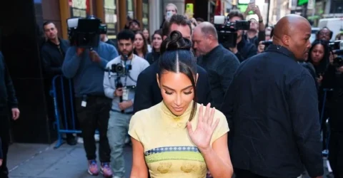 Surpriza uriasa pe Broadway. Cum a aparut Kim Kardashian inainte de Met Gala 2026