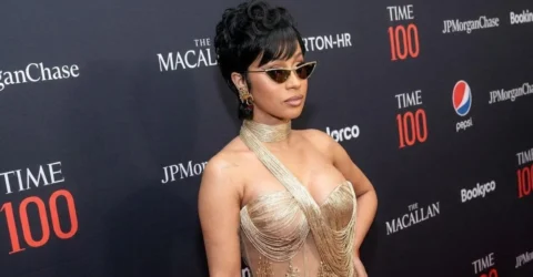 Aparitia care a cucerit peste 31000 de fani. Ce rochie a purtat La La Anthony