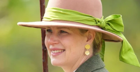 Oferită de Lady Louise Windsor. Ce job are tânăra de 22 de ani