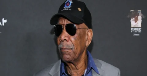 Morgan Freeman și-a transformat ferma în sanctuar pentru albine. Actorul, apicultor din 2014.