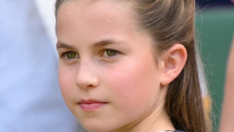Surpriza uriasa in familia regala. Detaliul de 111 lire purtat de Printesa Charlotte la 11 ani