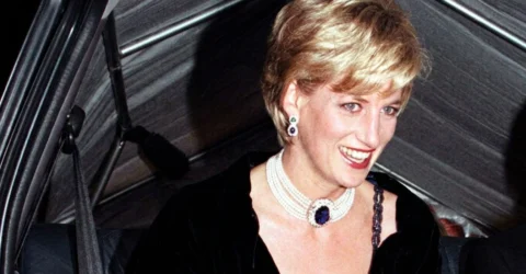 S-a aflat adevarul despre rochia Printesei Diana din 1996. De ce a vrut sa renunte la ea
