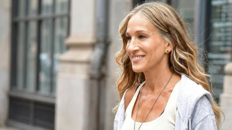 Surpriza uriasa pentru fanele modei. Ce a purtat Sarah Jessica Parker in public