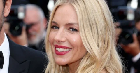 Sienna Miller a nascut al treilea copil la 44 de ani. Actrita a apelat la congelarea ovulelor