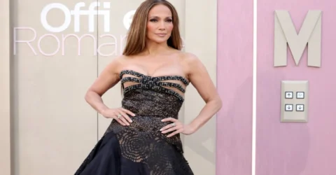 Jennifer Lopez la 56 de ani. Ce dietă și stil de viață o mențin în formă