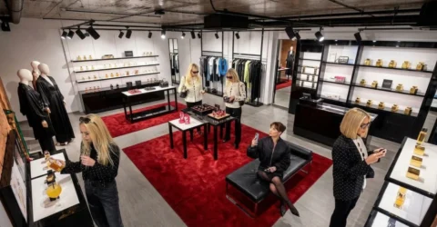 Primul outlet de lux cu peste 75 de branduri s-a deschis lângă București.