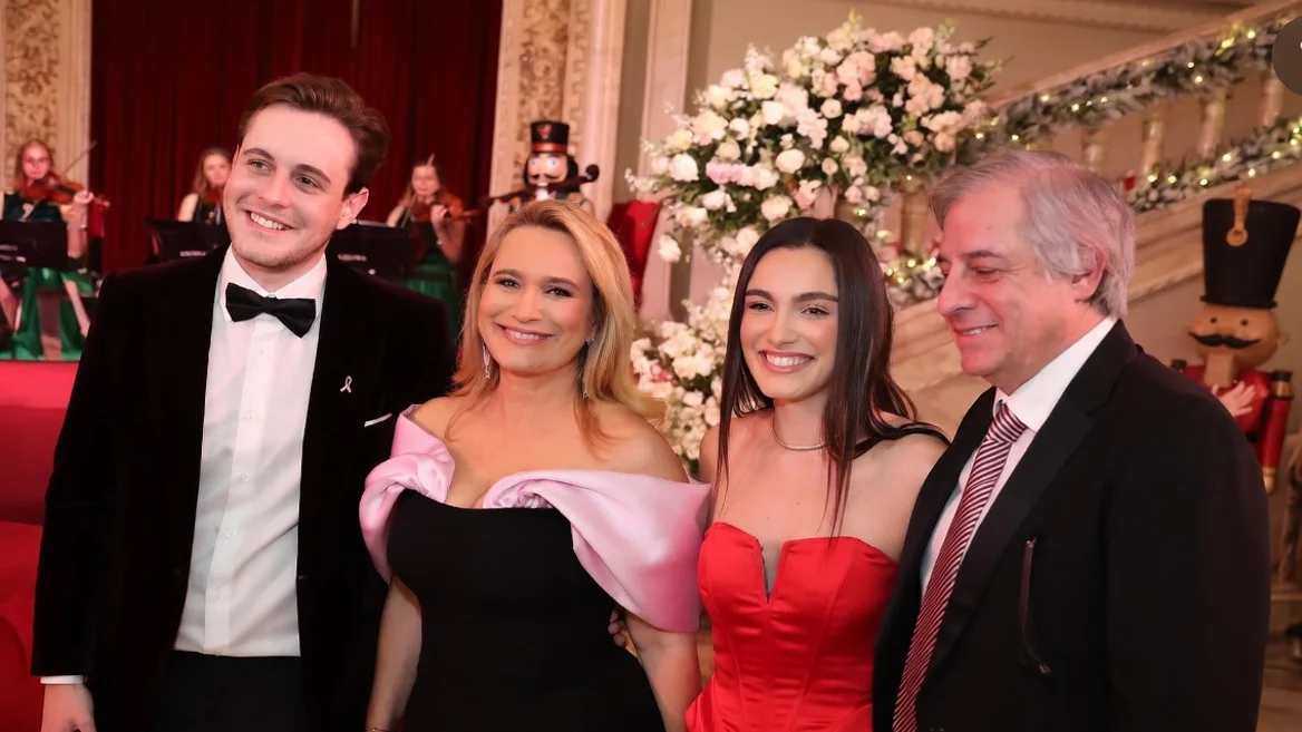 Surpriza emotionanta a Andreei Esca. Cum aratau Alexia și Aris când erau mici