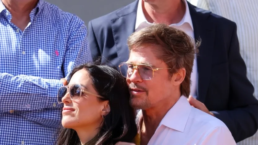 Brad Pitt Ines de Ramon Roland Garros 2026