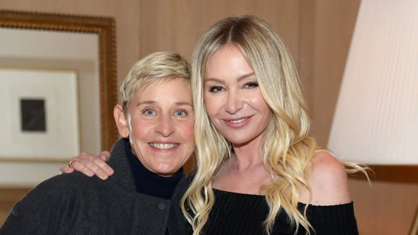 Ellen DeGeneres și soția primesc undă verde pentru grajduri în Cotswolds. Regulile stricte locale rămân.