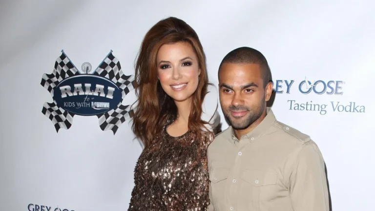 Eva Longoria și fostul soț, Tony Parker, s-au reunit în Franța, la 15 ani de la divorț.