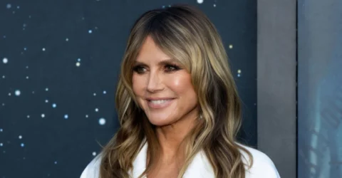 Heidi Klum a implinit 53 de ani. Cum arata vedeta în costum de baie