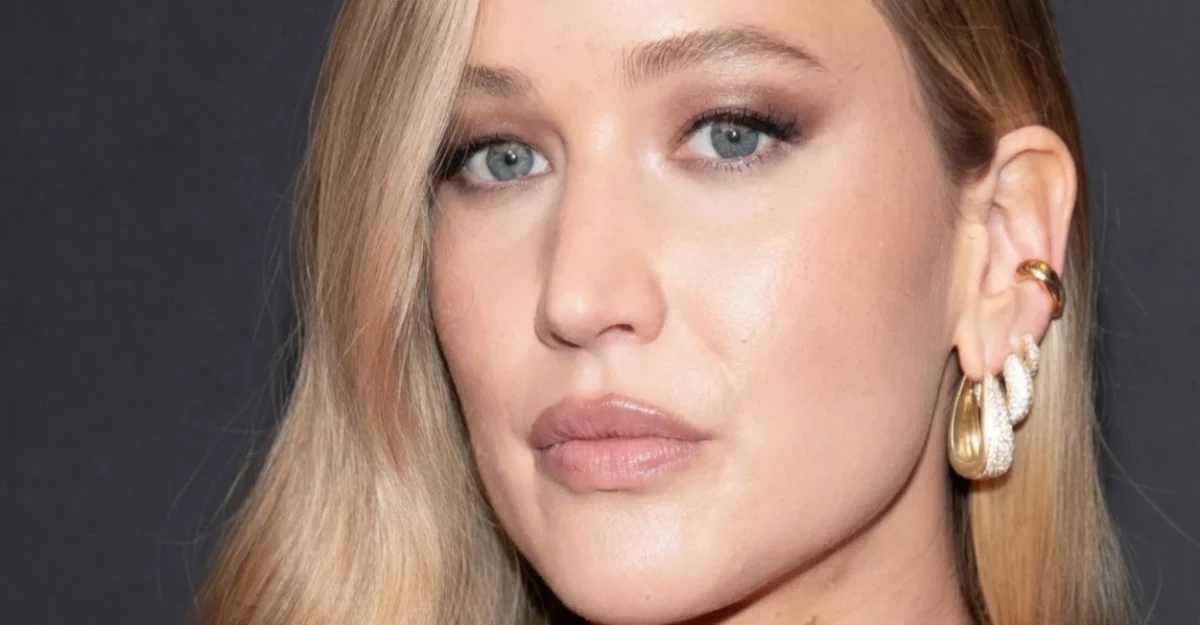 Adevărul din spatele siluetei perfecte. Ce a recunoscut Jennifer Lawrence despre sport