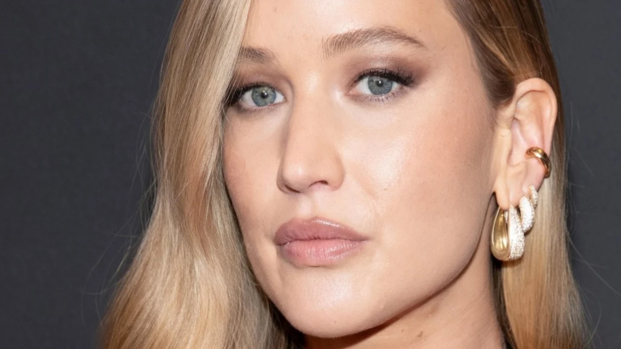 Adevărul din spatele siluetei perfecte. Ce a recunoscut Jennifer Lawrence despre sport