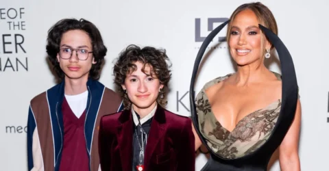 Jennifer Lopez, în lacrimi. Gemenii ei, Max și Oskar, merg la facultăți diferite.