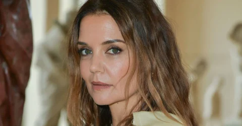 Katie Holmes menține o relație strânsă cu familia lui James Van Der Beek. Actrița a vorbit deschis despre sprijinul oferit.