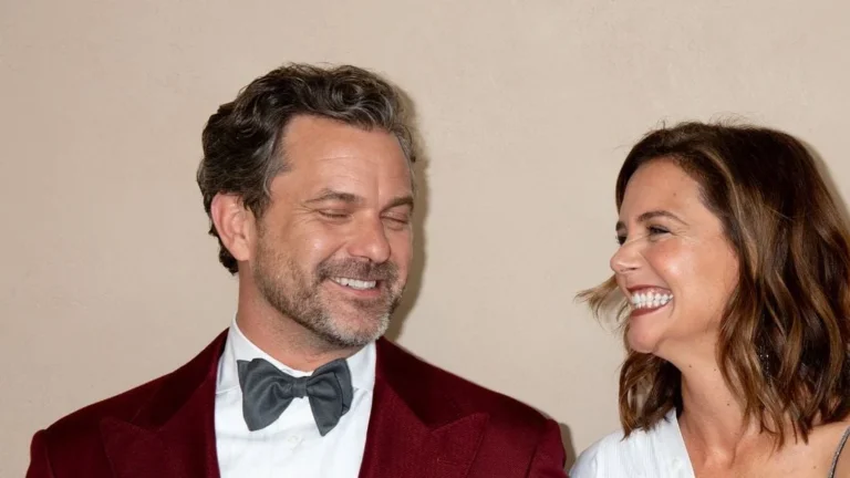 Katie Holmes și Joshua Jackson, împreună pe covorul roșu la premiera „Happy Hours”. Prima apariție publică după o pauză.