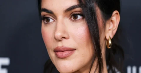 Imaginile cu Kendall Jenner care au stârnit un val de critici. Ce i-au reproșat fanii pe internet