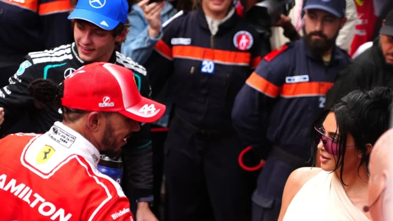 Kim Kardashian, gafă la Monaco. Apariție stânjenitoare la cursa de F1 a lui Lewis Hamilton.
