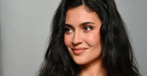 Vacanța lui Kylie Jenner, campanie de marketing pentru propriul brand de frumusețe
