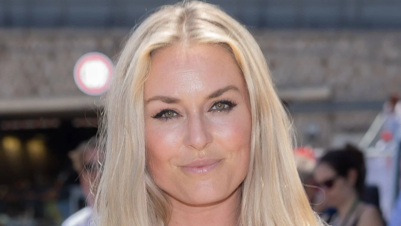 Lindsey Vonn a uimit la Monaco, la câteva luni după un accident. Fosta schioare a impresionat prin apariție.