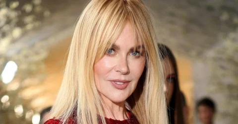 Nicole Kidman, imagine rară cu părul natural. Actrița, fotografiată într-o escapadă la țară.