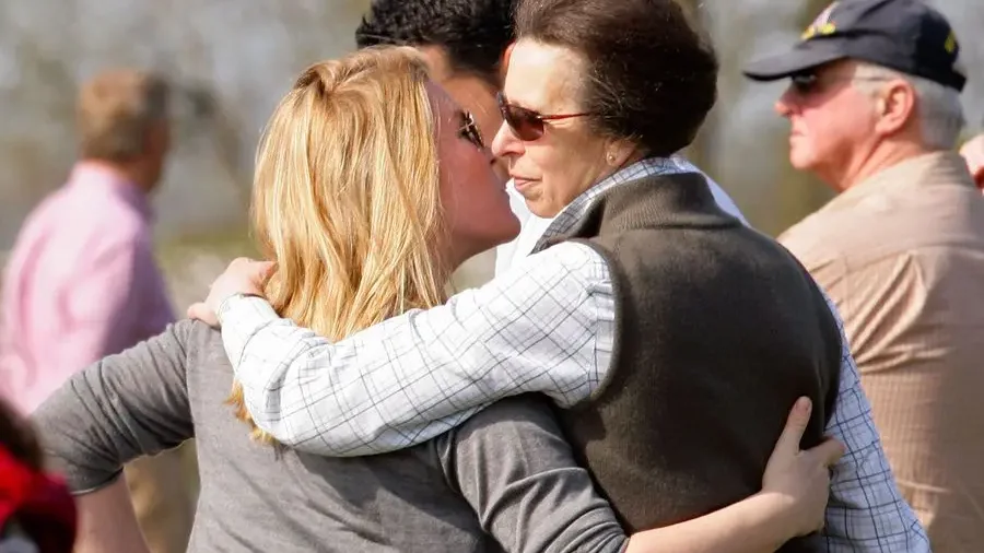 Autumn Phillips kisses her mother-in-law Princess Anne