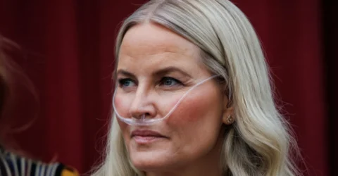 Prințesa Mette-Marit a Norvegiei, pe lista de transplant pulmonar. Starea ei este critică.