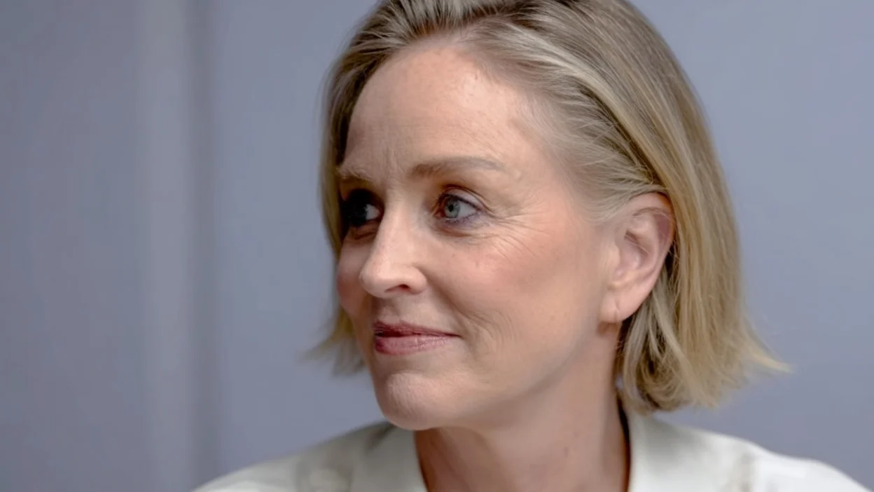 Sharon Stone, părăsită de soț după decizia de dublă mastectomie. Actrița, despre divorțul dramatic.