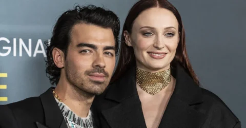 Sophie Turner, epuizata. Actrita a suferit o cadere nervoasa inainte de 30 de ani.
