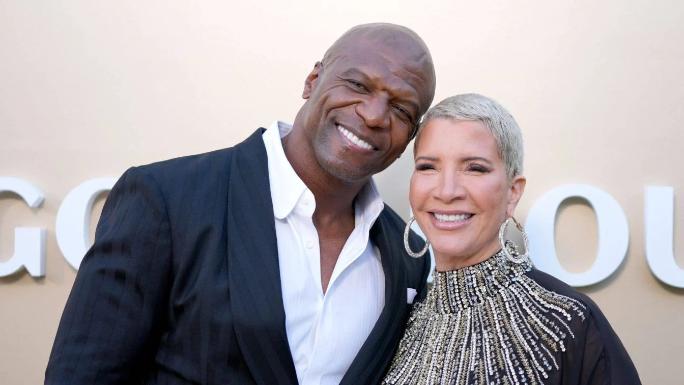 Terry Crews a închiriat un avion privat pentru soția sa. Motivul are legătură cu sănătatea Rebeccăi.