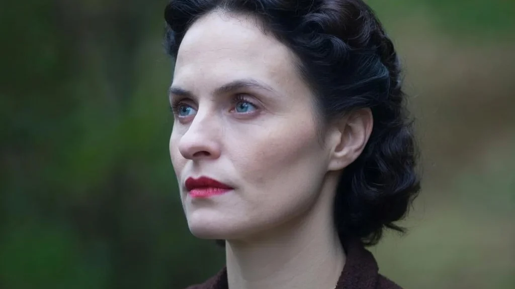 'Excellent' period drama with Shetland star is streaming for free now