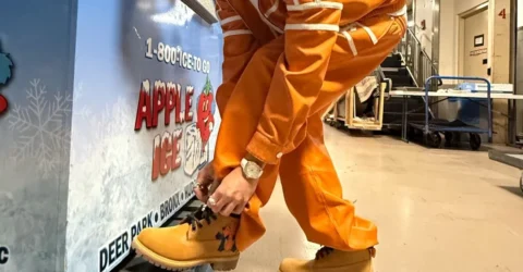 Ținutele sport personalizate ale lui Timothée Chalamet. Chrome Hearts semnează aparițiile spectaculoase.