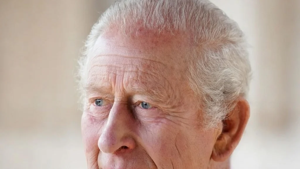 King Charles' 'small big house' where he forces everyone to leave the windows open