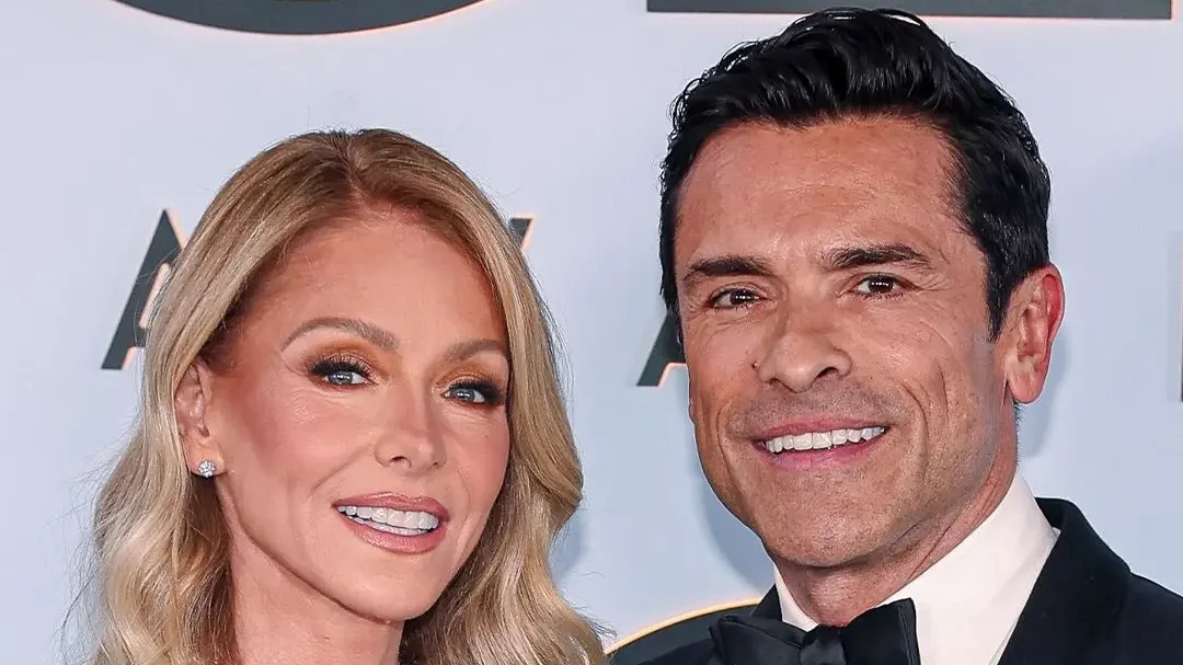 Kelly Ripa and Mark Consuelos share inside look at their 'sneaky' Tony Awards after party at $27m home