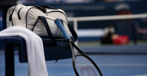Chris Evert se retrage după a treia recidivă a cancerului ovarian.