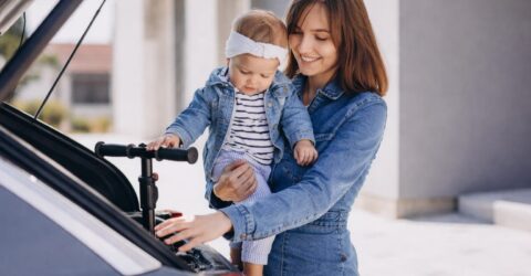 Pediatrii avertizează. Insolația la copii apare în 20 de minute.