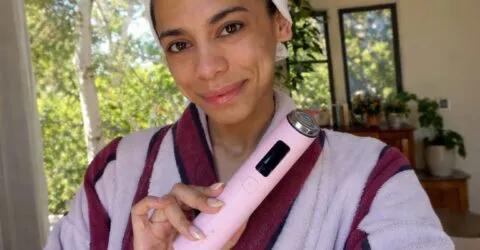 Medicube a lansat Booster Pro X2 la 239 de dolari. Ce poate face noul gadget K-beauty pentru pielea ta acasă?