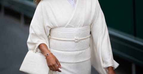 Naomi Osaka, în kimono alb la Wimbledon, oferă o lecție simplă despre stil personal