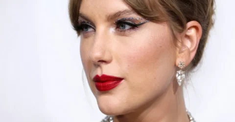 Taylor Swift își reduce lista de invitați la nuntă. Prieteni apropiați au fost tăiați de pe lista.