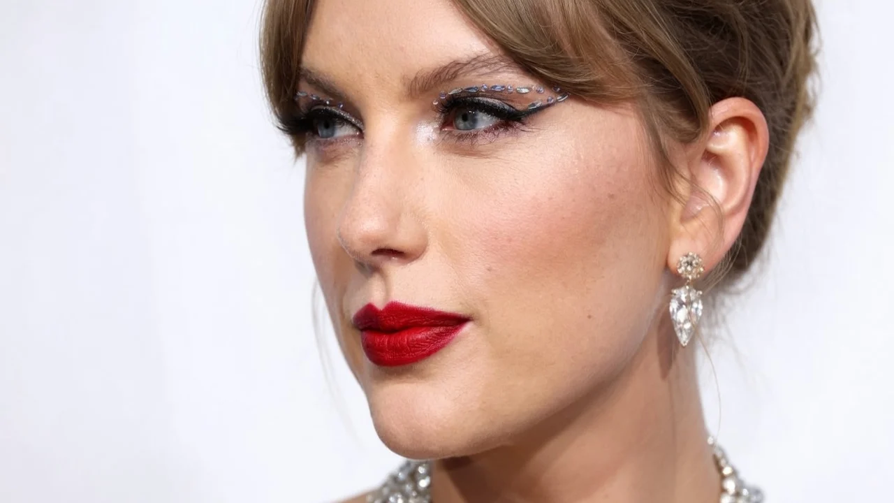 Taylor Swift își reduce lista de invitați la nuntă. Prieteni apropiați au fost tăiați de pe lista.