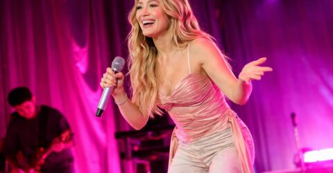 Hilary Duff, în turneu după 18 ani. Cum porți stilul ei Y2K fără să pari deghizată