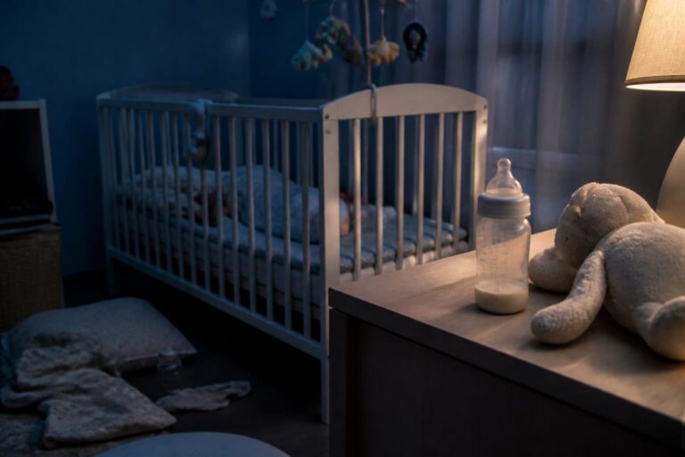 Când întrebarea despre încă un copil vine după nopți nedormite. De ce tot mai multe familii spun că nu mai pot