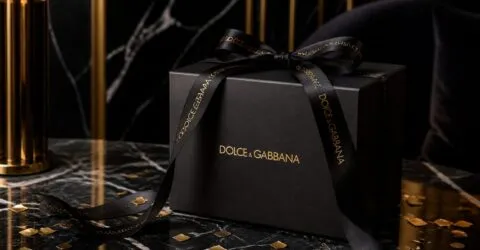 Jennifer Lopez a împlinit 57 de ani. Cum a transformat un eveniment Dolce & Gabbana într-o celebrare alături de sora