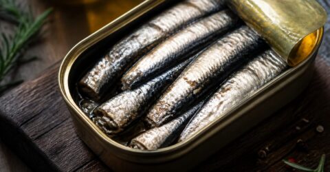 Sardinele, superalimentul ieftin și sățios, au 5 beneficii majore pentru sănătate
