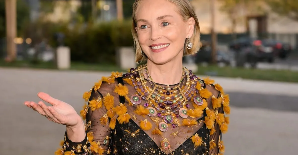 Sharon Stone a renunțat la un medicament esențial. Ce se întâmplă când ignori sfatul medicilor după un AVC?