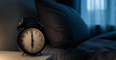 Te trezești obosită după 8 ore de somn? Află ce îți taie, de fapt, din somnul profund fără să-ți dai seama
