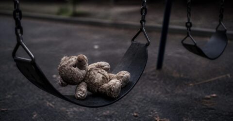 Copiii între 9 și 13 ani pot arăta semne timpurii de anxietate