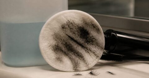 0,5 mm are pielea pleoapelor și 30-45 de zile cresc genele. De ce frecatul ochilor le afectează atât de ușor