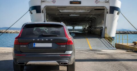 Cât te costă o săptămână în Grecia cu mașina în 2026. Află bugetul real pentru carburant, taxe și ferry înainte de plecare