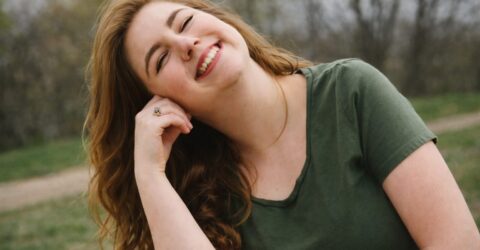 Când simți că nu mai încapi în propria rutină, ce ți se întâmplă de fapt. Semnul că viața ta cere altă direcție